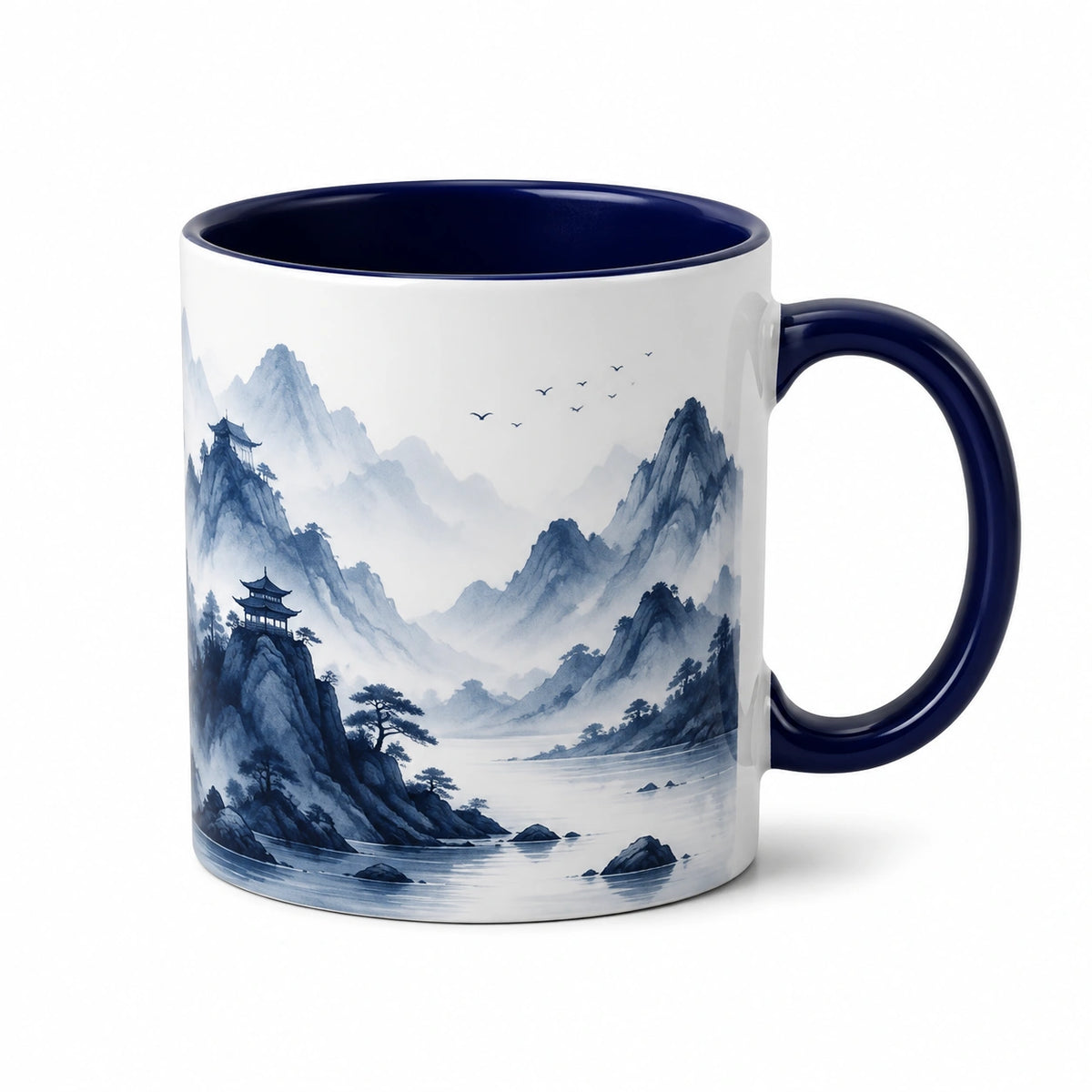 Keramiktasse 350 ml Weiß Dunkelblau mit Berglandschafts Motiv